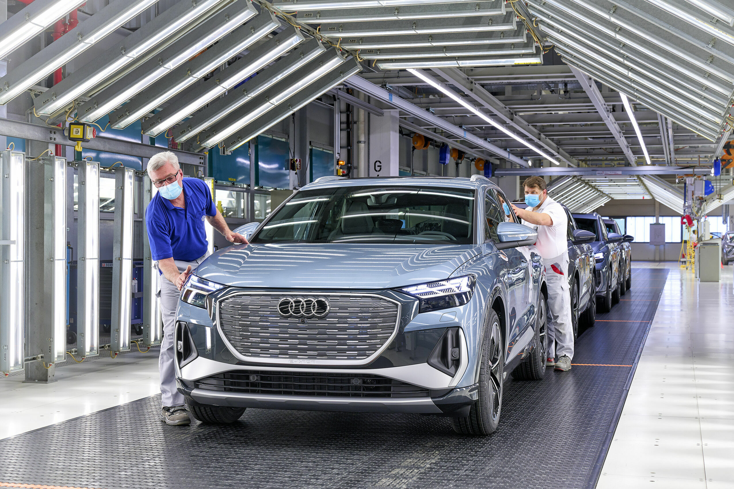 Start of production for Audi Q4 e-tron - Production of the new Audi Q4 at VW's Saxony plant