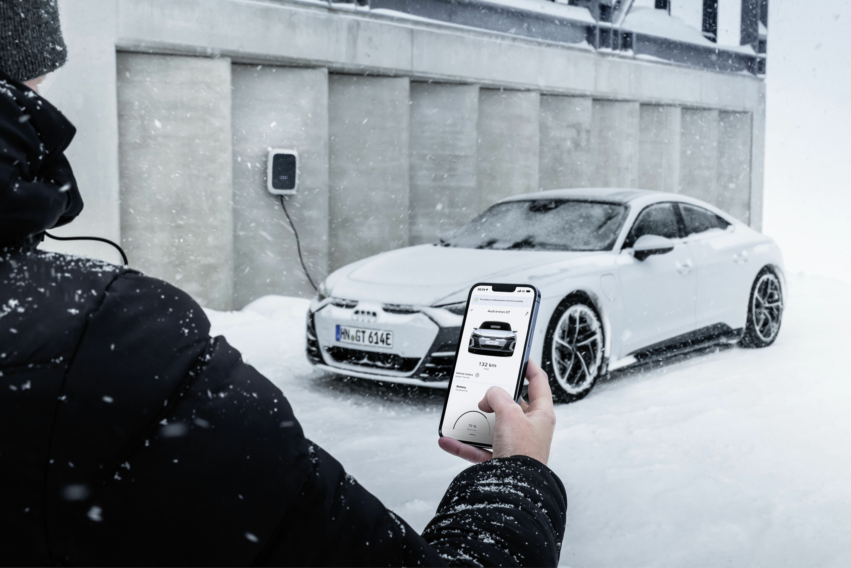 Audi e-tron GT quattro - Charging
Static photo,
Colour: Suzuka gray