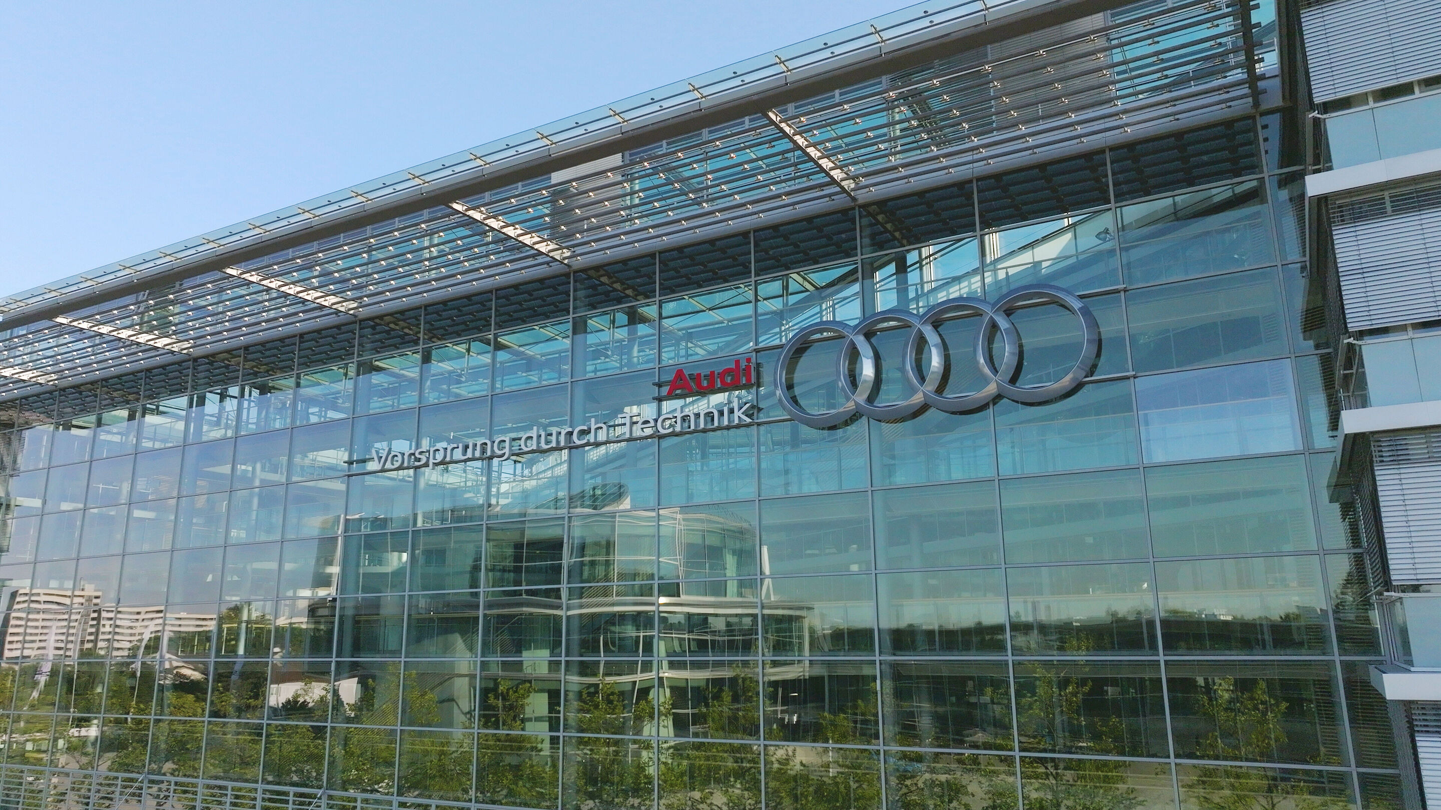 Audi Ingolstadt - Audi Forum with “Market and Customer” building