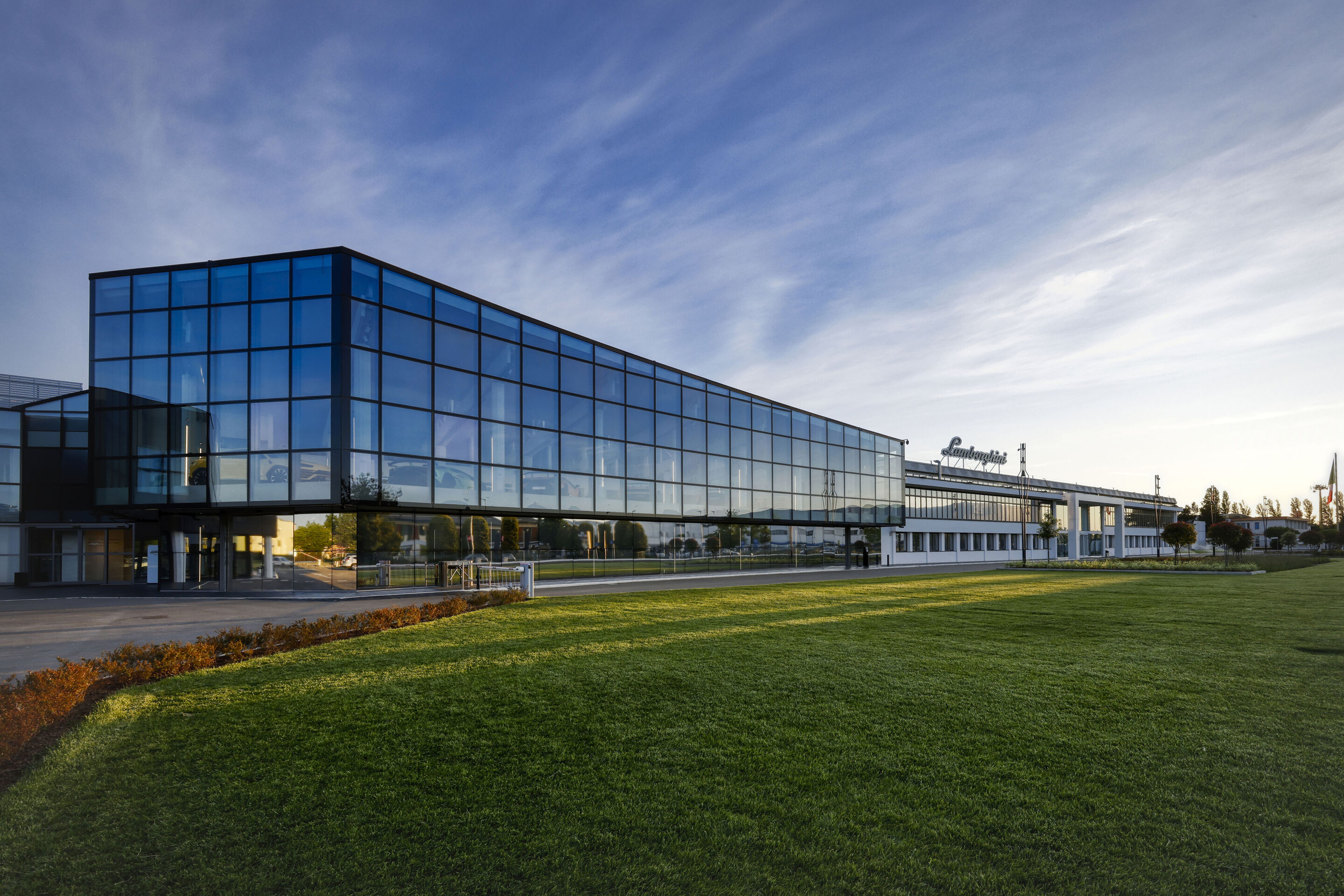 Automobili Lamborghini consolidates growth in 2025 with best-ever results for deliveries and revenue - Automobili Lamborghini consolidates growth in 2025 with best-ever results for deliveries and revenue