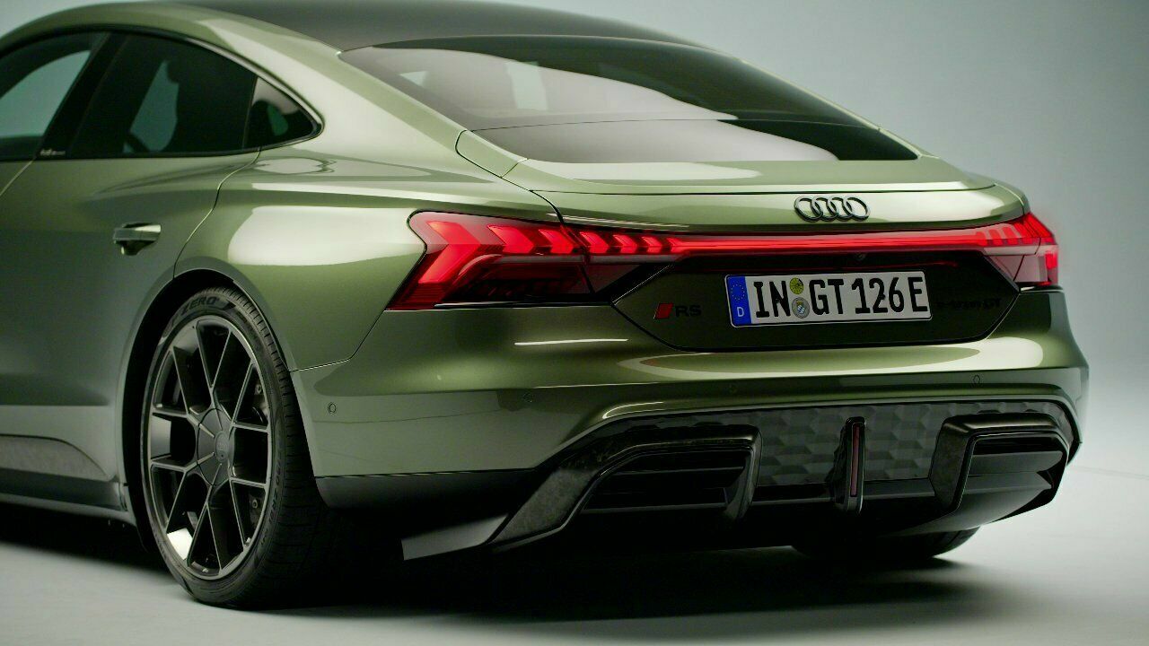 Audi e-tron GT family – Trailer (Studio)