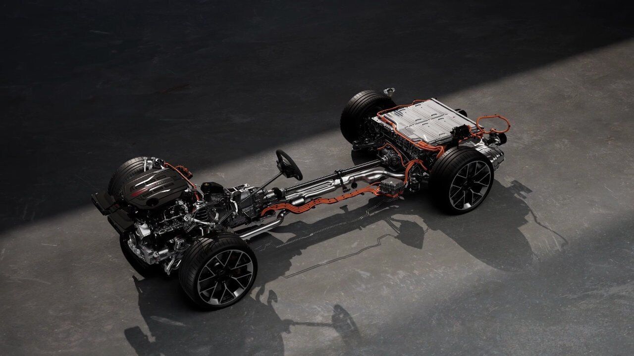 Audi RS 5 – Electrified powertrain with electric motor – Animation